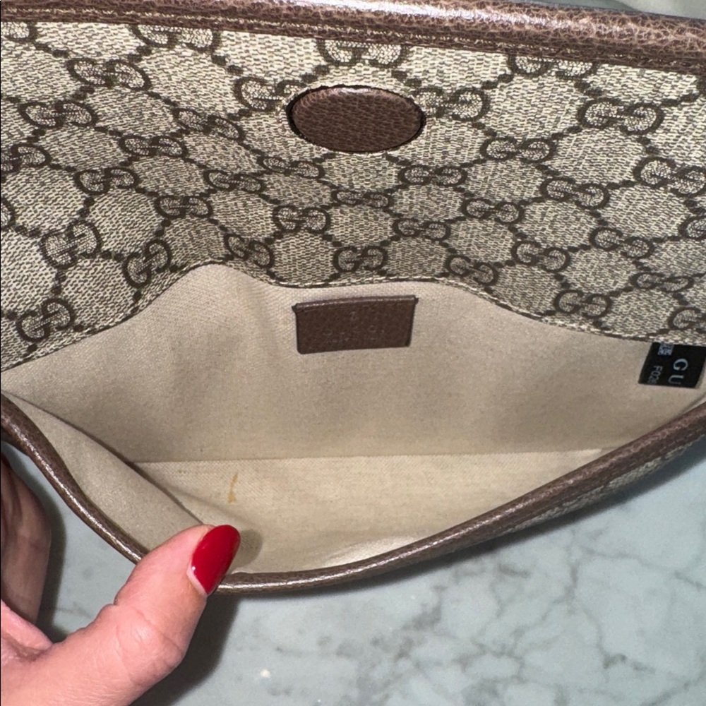Gucci Beige GG Pattern Crossbody Bag - Picture 12 of 12